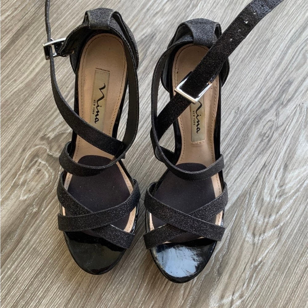 Heels - Picture 2 of 6